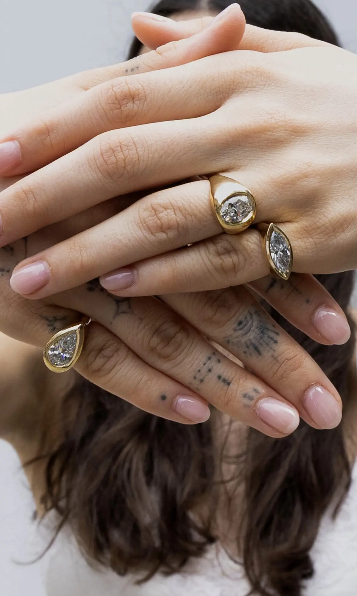 Oval diamond ring