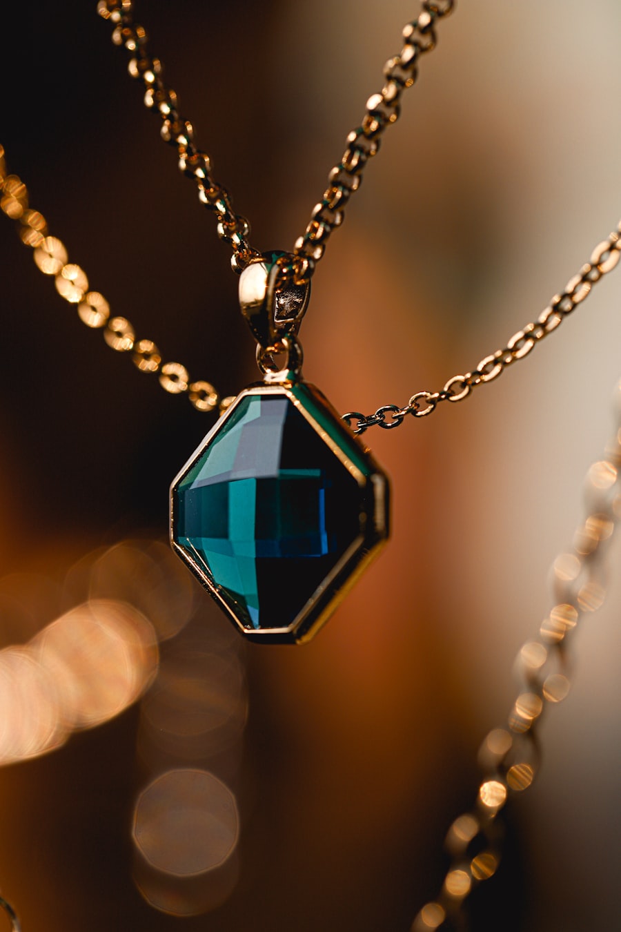 Featured jewelry piece